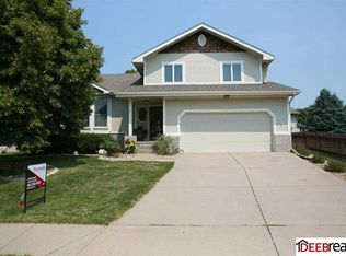 5511 N 113th St, Omaha, NE 68164