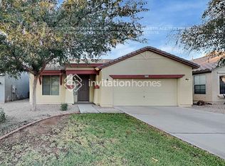 1015 W Desert Valley Dr, San Tan Valley, AZ 85143