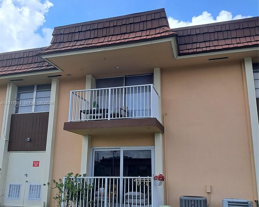 1st image of 5501 SW 77th Ct APT 204C
