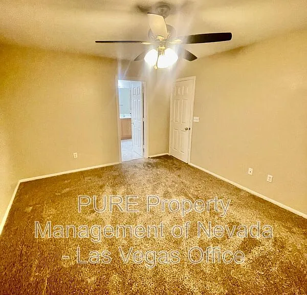 3528 Laguna Veneta Ave — Photo 27