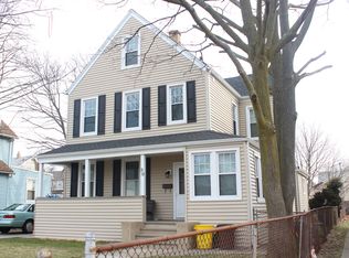 30 Mervin St, Far Rockaway, NY