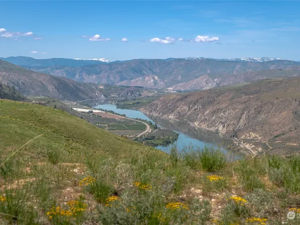 898 Chelan Hills Acres Road, Orondo, WA 98843
