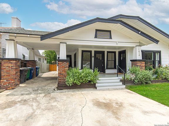 3rd image of 1414 W ASHBY PL