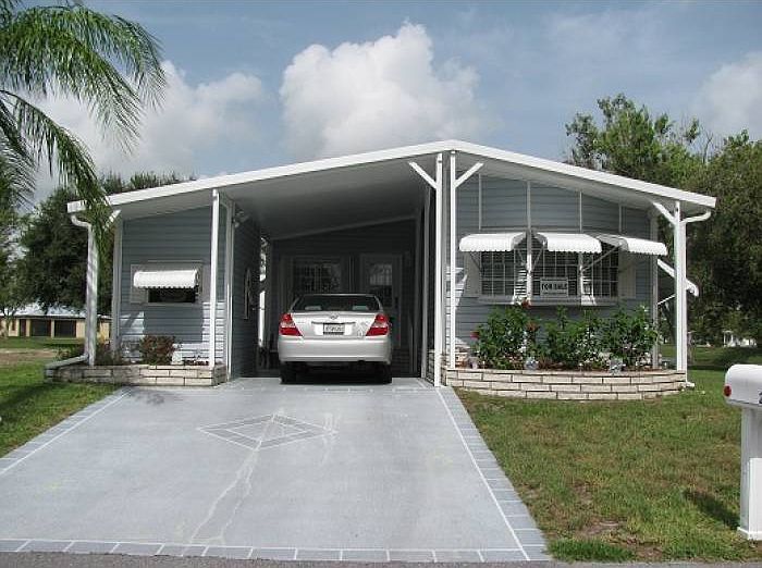 Front, facing west