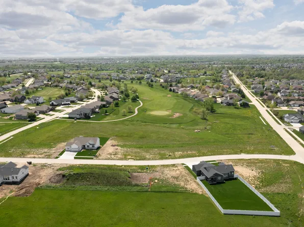 Cambridge - Condo Plan, Hunters Ridge