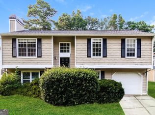 2042 Downs Pl, Lithonia, GA 30058