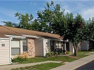 2540 N Delaware Ave, Springfield, MO 65803