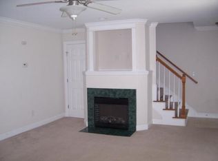 517 B South Pointe Dr, Winterville, NC 28590