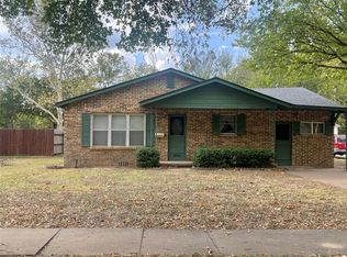 804 Kentucky St, Graham, TX 76450