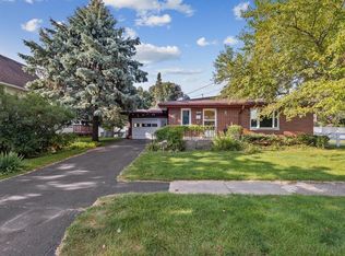 521 Allen St, Belvidere, IL 61008