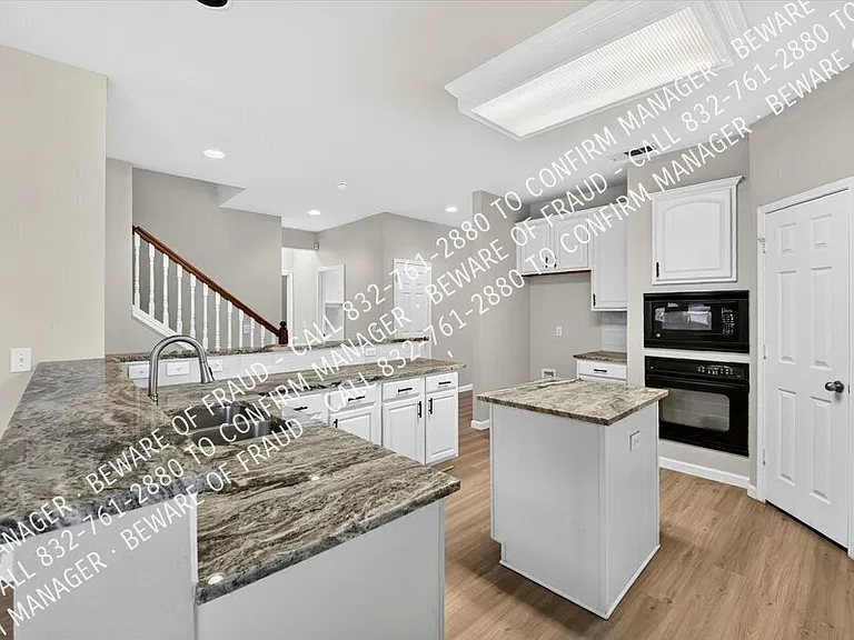 11472 Blackhawk Dr — Photo 11