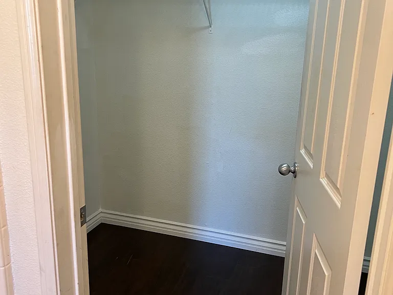 31232 Taylor Ln — Photo 13