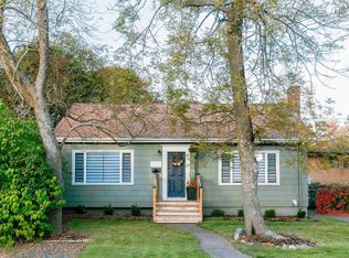 7015 Mumford Rd, Halifax, NS B3L2J1