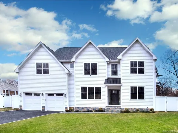 30 Sniffen Road, Westport, CT 06880