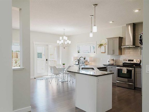 3rd image of 8805 N 85a Ave