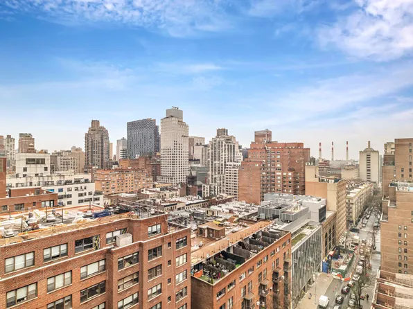 300 East 64th Street image 1 of 15