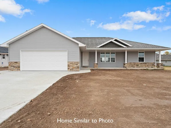 1274 Putnam Dr, Pulaski, WI 54162
