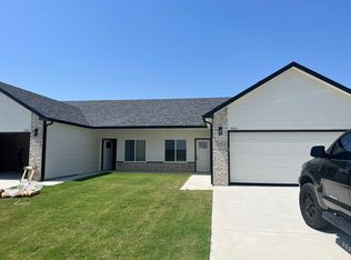 5201-5203 N Cypress Ct, Wichita, KS 67226