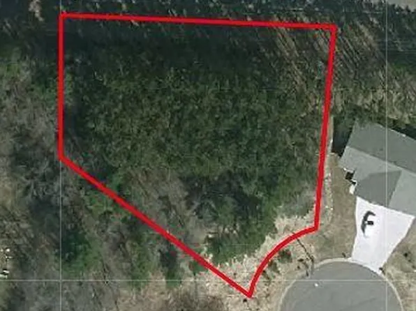 950 Emerald Court, Rice Lake, WI 54868