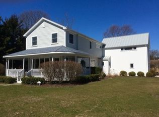 21 Cove Rd, Sag Harbor, NY 11963