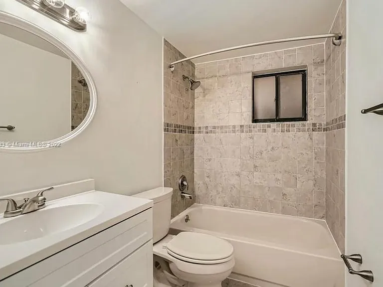8015 SW 107th Ave #122 — Photo 21