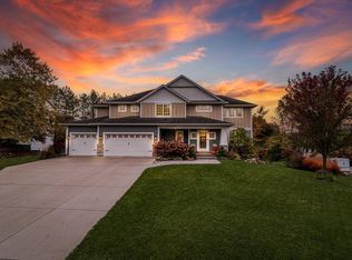 714 Marsh Ct, Eagan, MN 55123