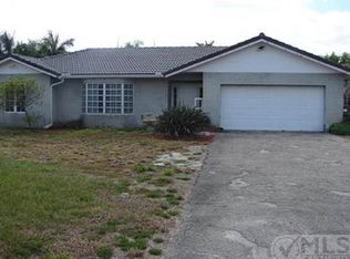 8184 Stage Coach Ln, Boca Raton, FL 33496