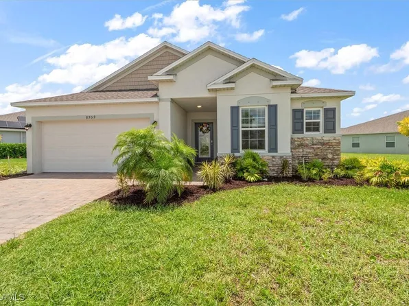 8959 Cascade Price Cir, North Fort Myers, FL 33917