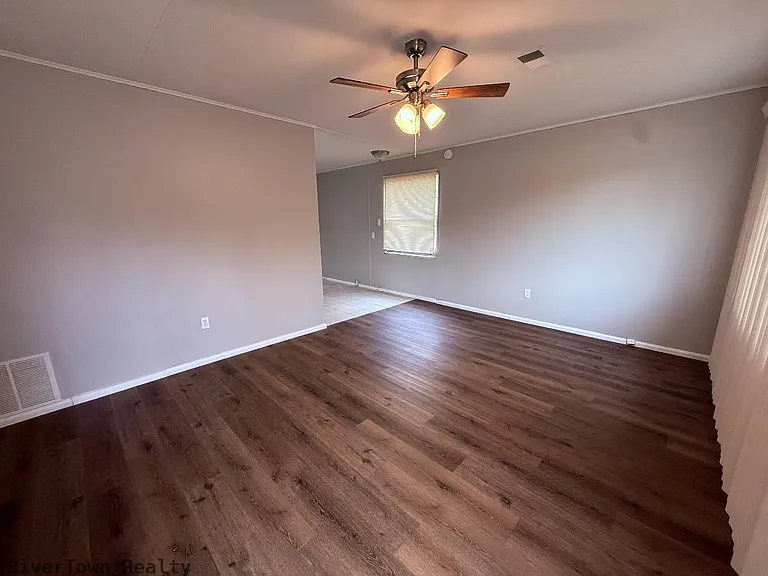 3300 Baskin St — Photo 7