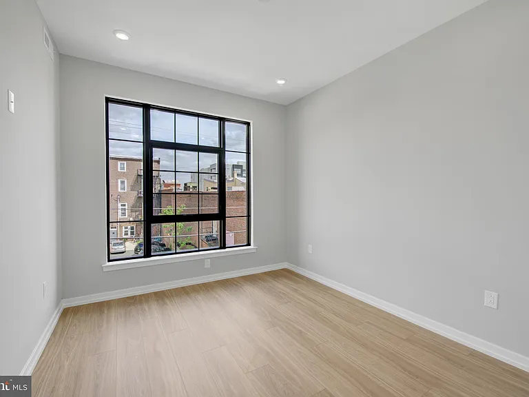 1205 S 15th St #3D — Photo 11