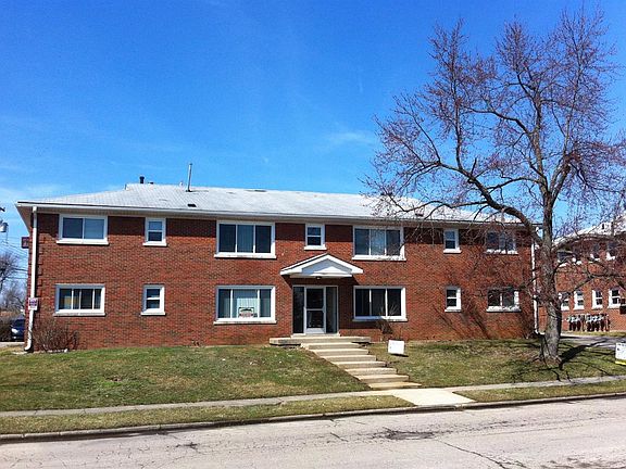 3rd image of 1843 Dalton Ct