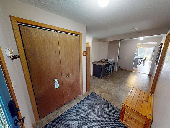 2nd image of 206 N Buffalo St