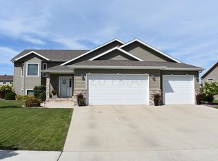 3757 Taylor St S, Fargo, ND 58104
