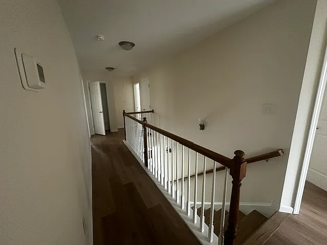 5 bed, 3.5 bath, 2773 sqft, $2,550 — Photo 3
