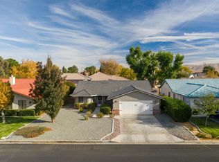 12727 Rolling Ridge Dr, Victorville, CA 92395