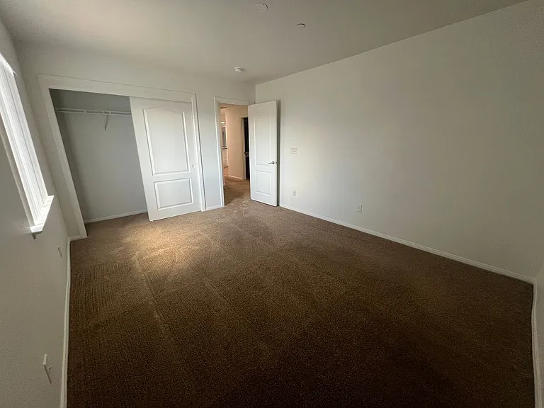 1550 Midnight Cowboy Ct — Photo 29