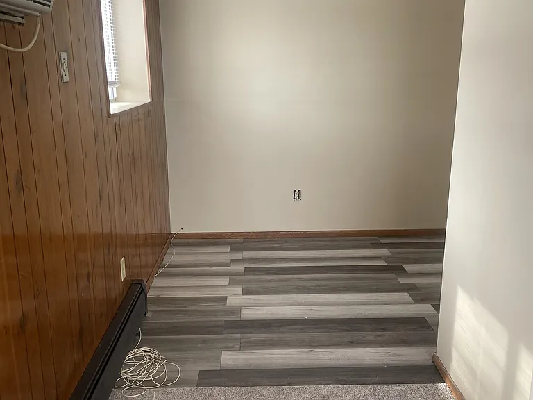 464 Pullman Ave — Photo 7