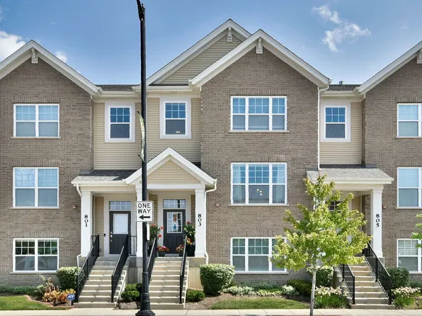 803 Lee St, Des Plaines, IL 60016