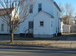 5806 Wadena St, Duluth, MN 55807