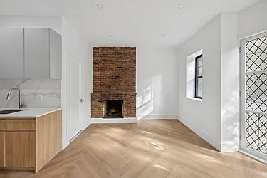 Rented by Nest Seekers International