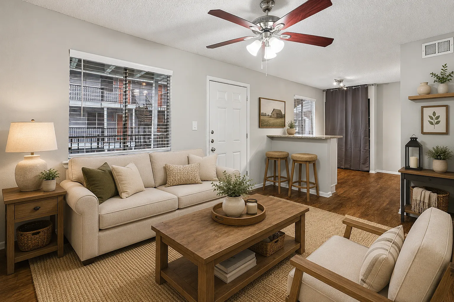 Lamar Place Apartments — Photo 2