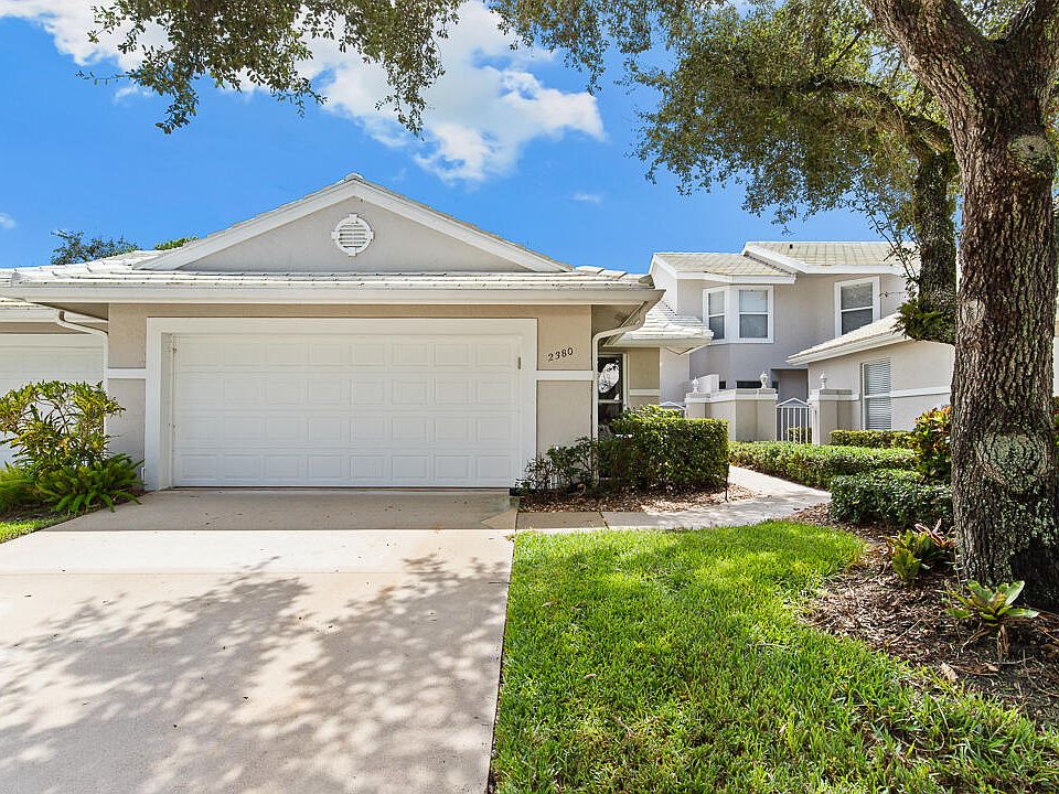 1st image of 2380 SW Foxpoint Way