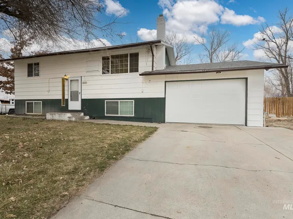 811 9th Ave N, Payette, ID 83661