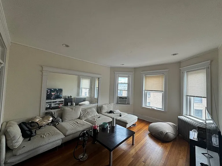 43 Orkney Rd #D3 — Photo 4