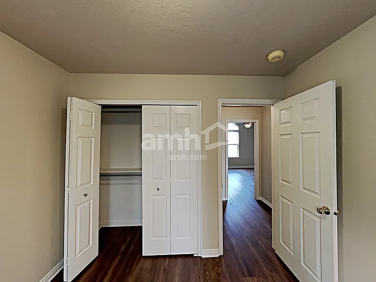 1452 S Stoker Ln — Photo 16
