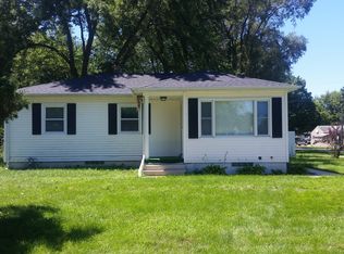217 2nd St, Washburn, IA 50702