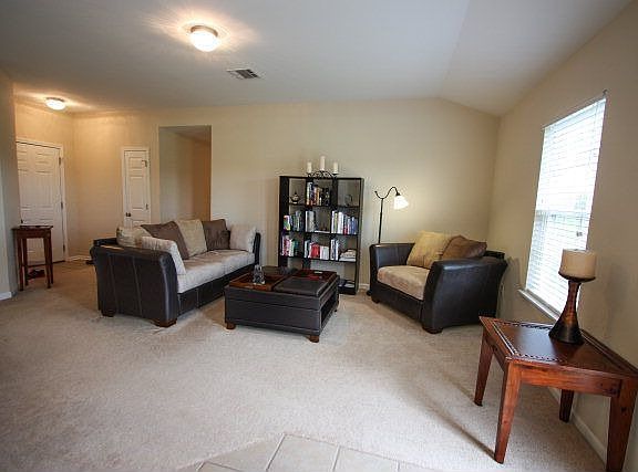 2nd image of 220 Bordelon Dr