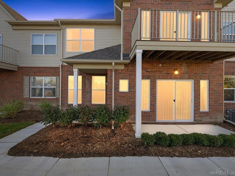1st image of 8280 Heywood Cir