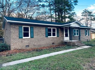 404 Rodmans Rd, Washington, NC 27889