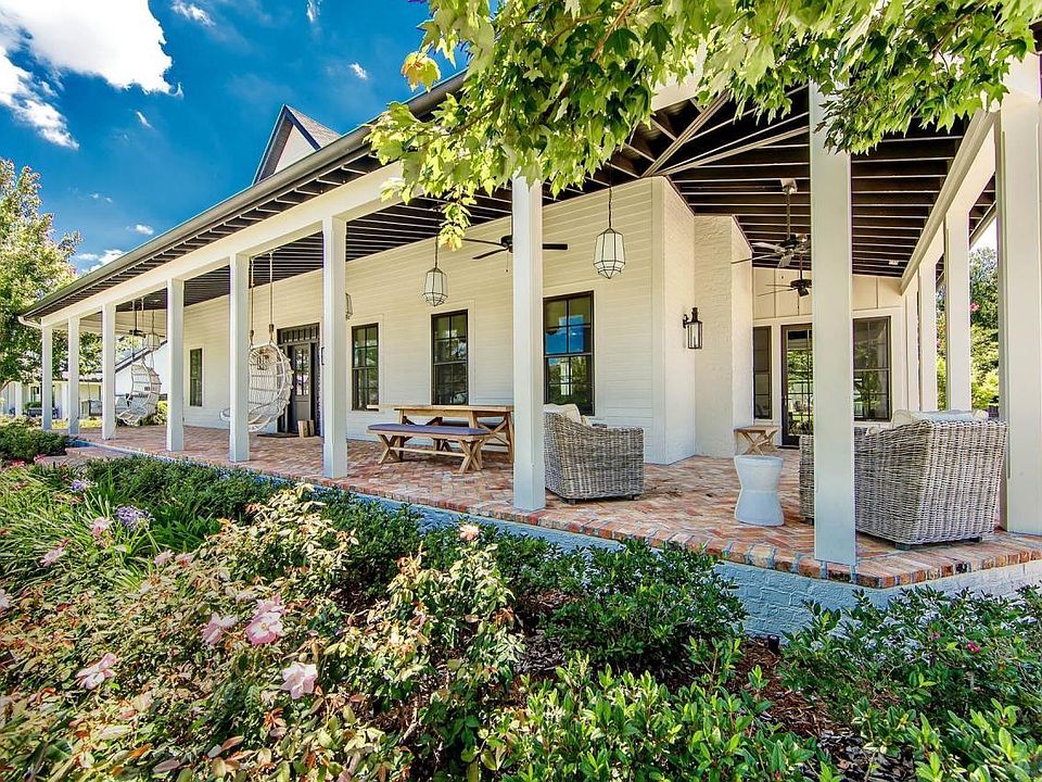 154 Rue Chateau, Thibodaux, LA 70301 Zillow